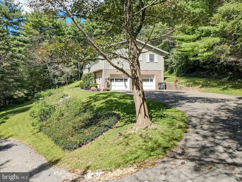 141 CHURCH HILL ROAD Lehighton, PA 18235