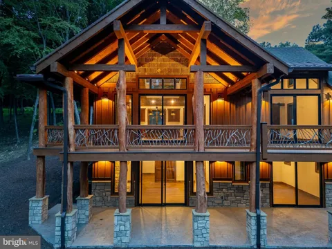 639 GOLF CLUB DRIVE