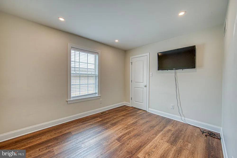 207 2ND AVENUE Newtown Square, PA 19073