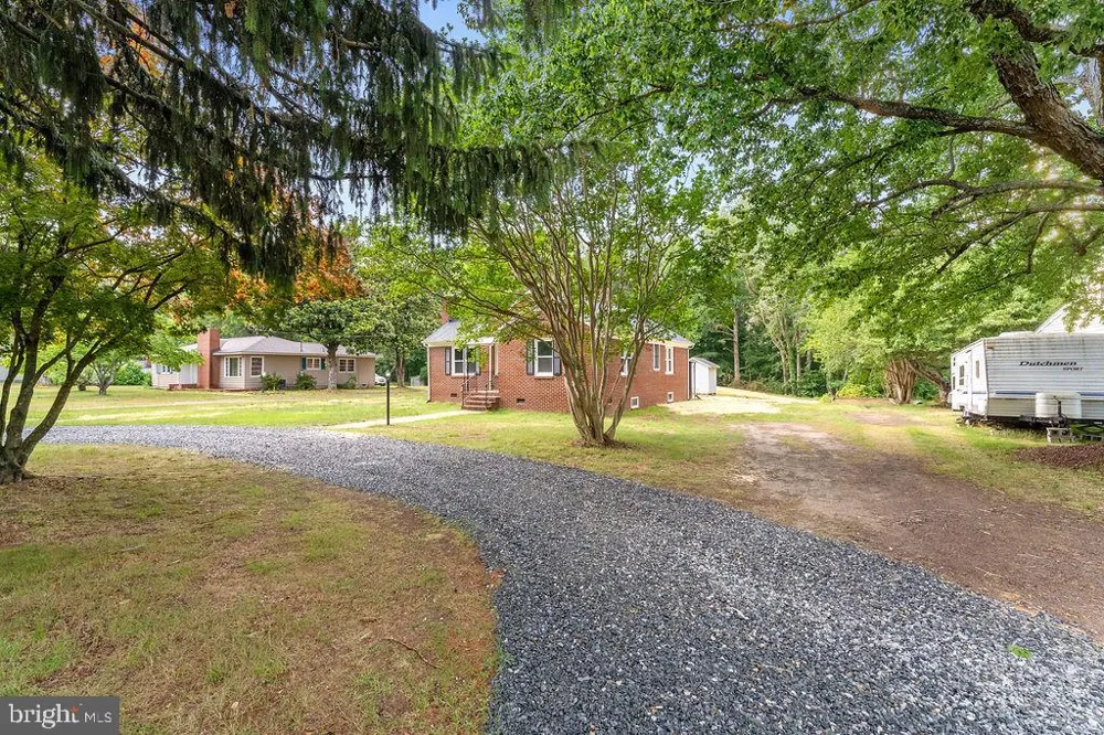 10221 DAHLGREN ROAD King George, VA 22485