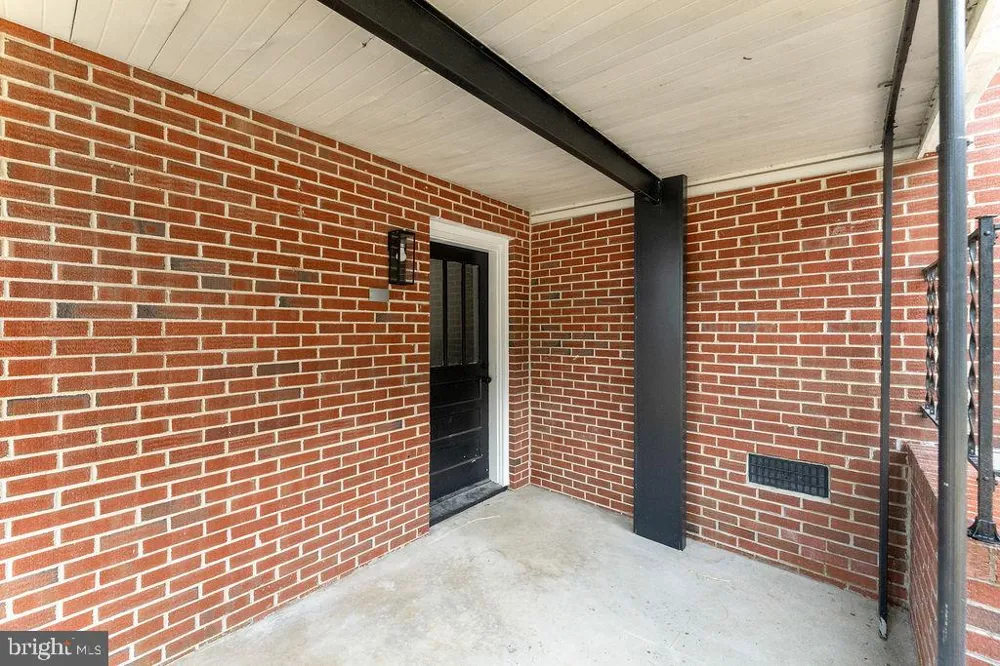 10221 DAHLGREN ROAD King George, VA 22485