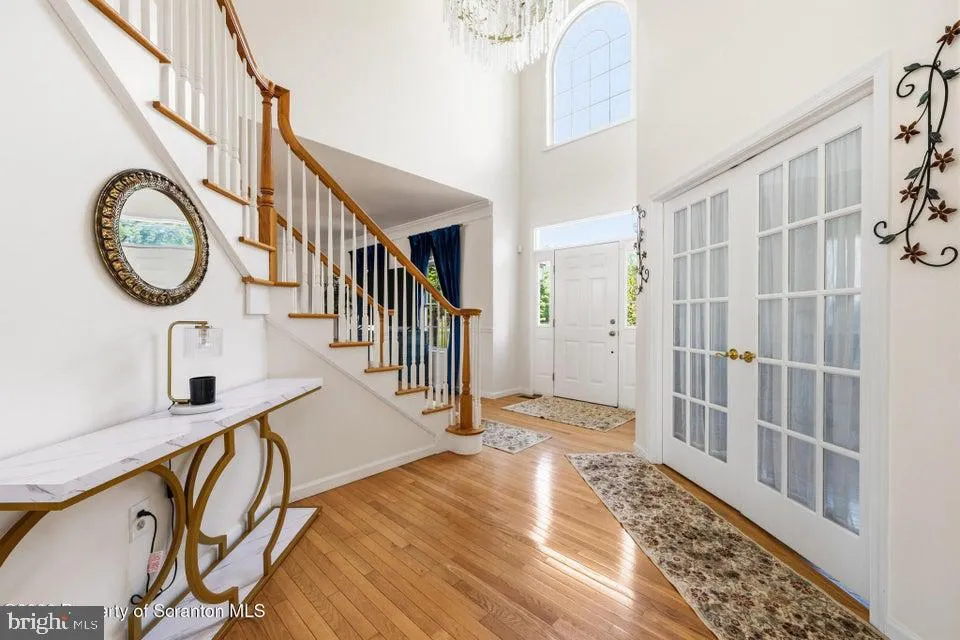 562 COUNTRY CLUB ROAD Easton, PA 18045