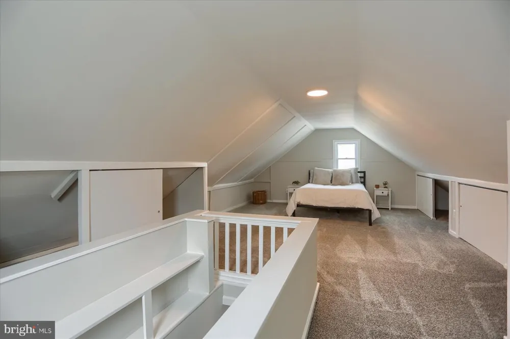 24 LINCOLN AVENUE Baltimore, MD 21228