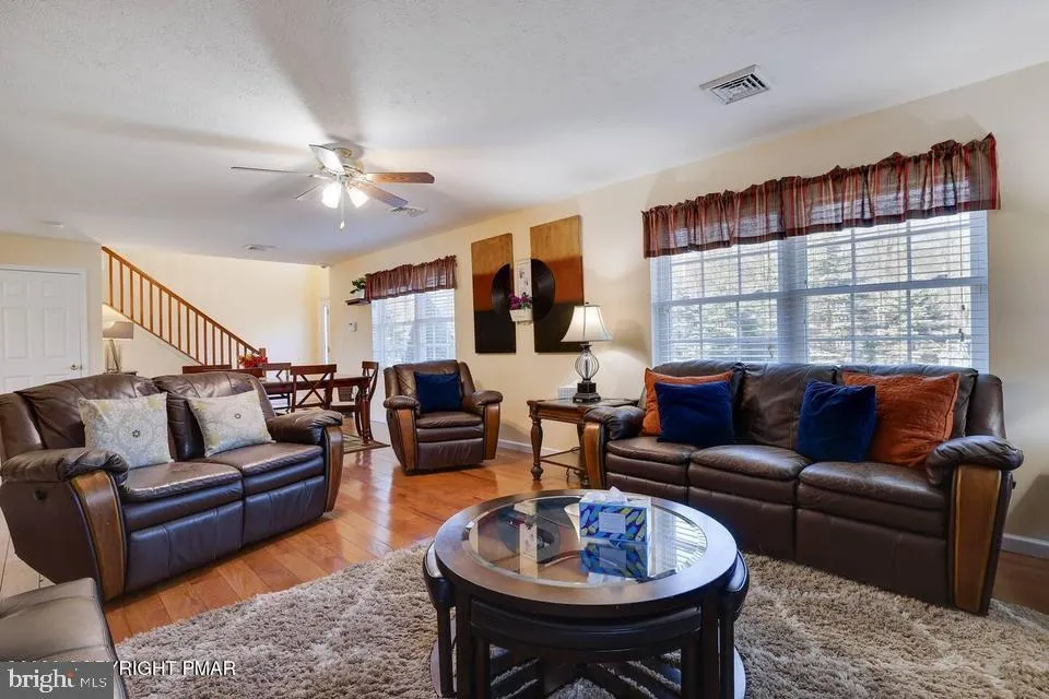250 BEAVER DAM ROAD Long Pond, PA 18334