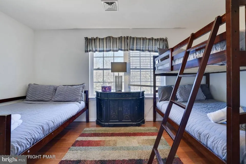 250 BEAVER DAM ROAD Long Pond, PA 18334