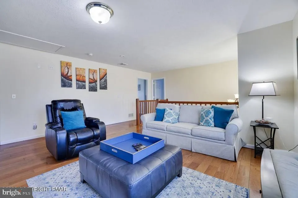 250 BEAVER DAM ROAD Long Pond, PA 18334