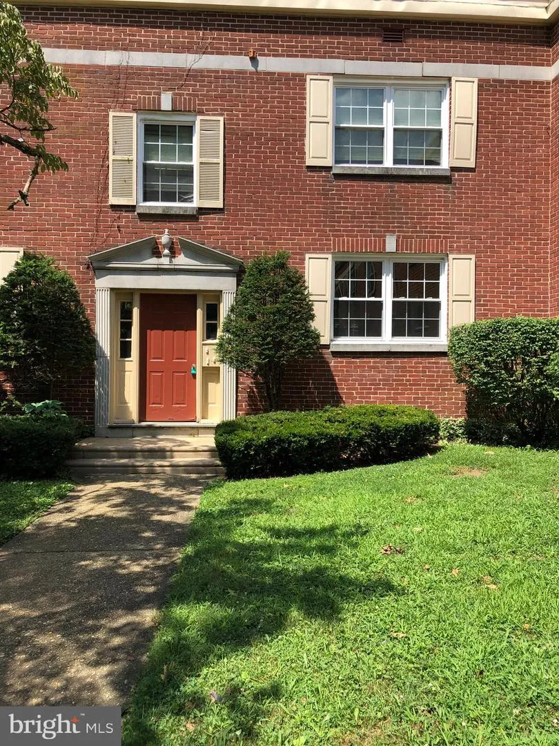 100 PARK BLVD #75B Cherry Hill, NJ 08034