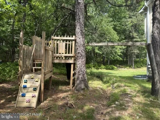 181 GRANITE ROAD Long Pond, PA 18334