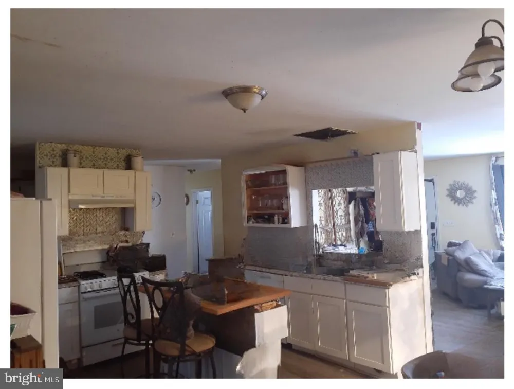 3 DEMARET Little Egg Harbor, NJ 08087