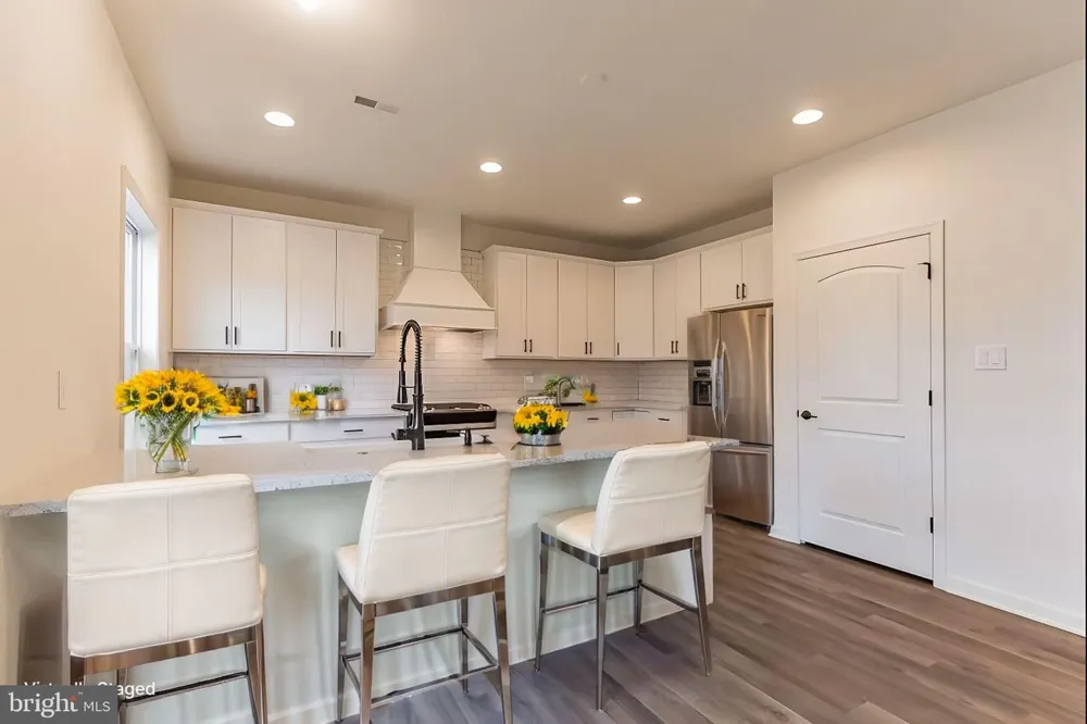 2337 GARWOOD Sicklerville, NJ 08081