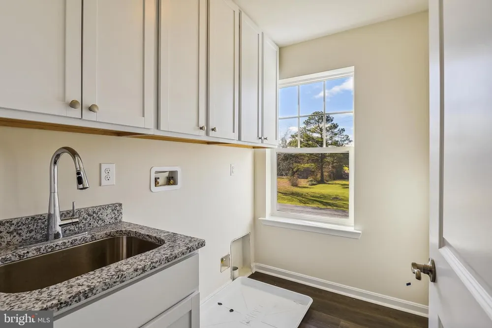 6007 SELLNER LANE Clinton, MD 20735