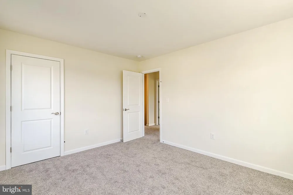 6007 SELLNER LANE Clinton, MD 20735