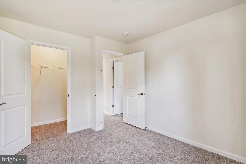 6007 SELLNER LANE Clinton, MD 20735