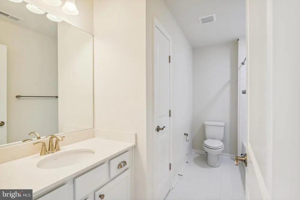 6007 SELLNER LANE Clinton, MD 20735