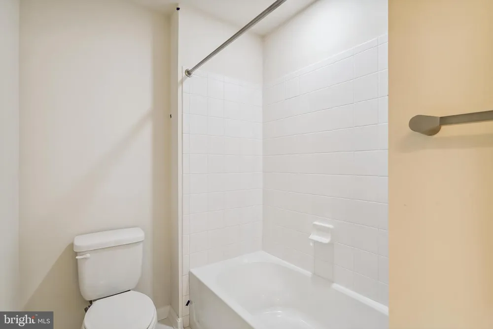6007 SELLNER LANE Clinton, MD 20735
