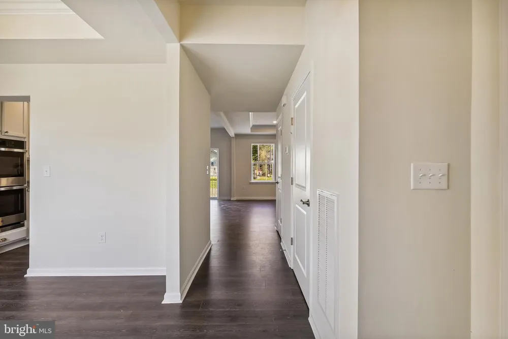 6007 SELLNER LANE Clinton, MD 20735
