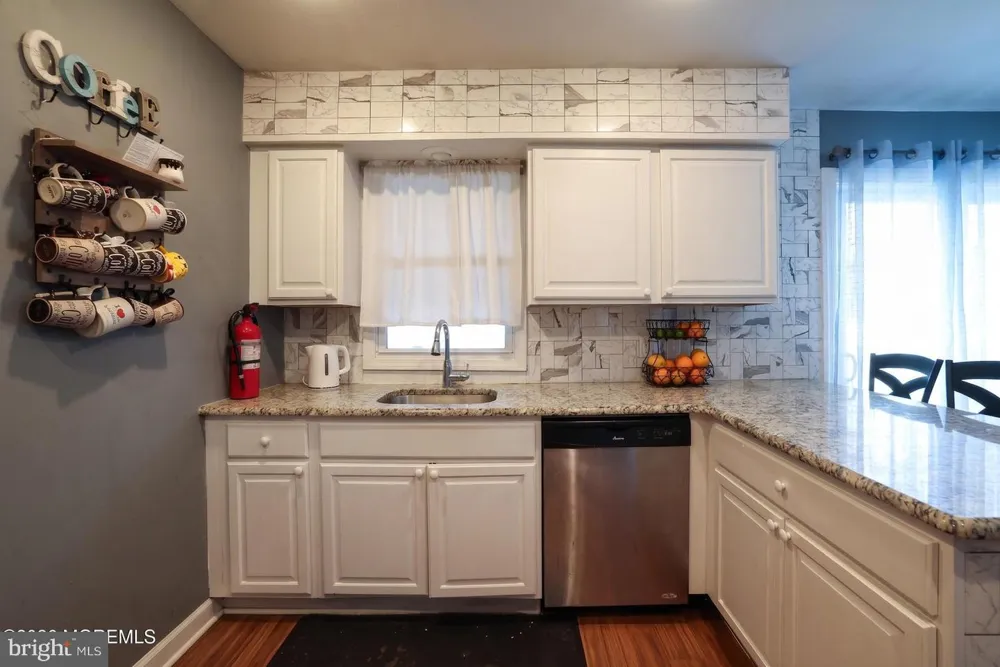 116 NAUTILUS DRIVE Manahawkin, NJ 08050