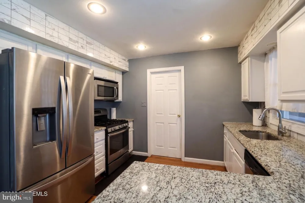 116 NAUTILUS DRIVE Manahawkin, NJ 08050