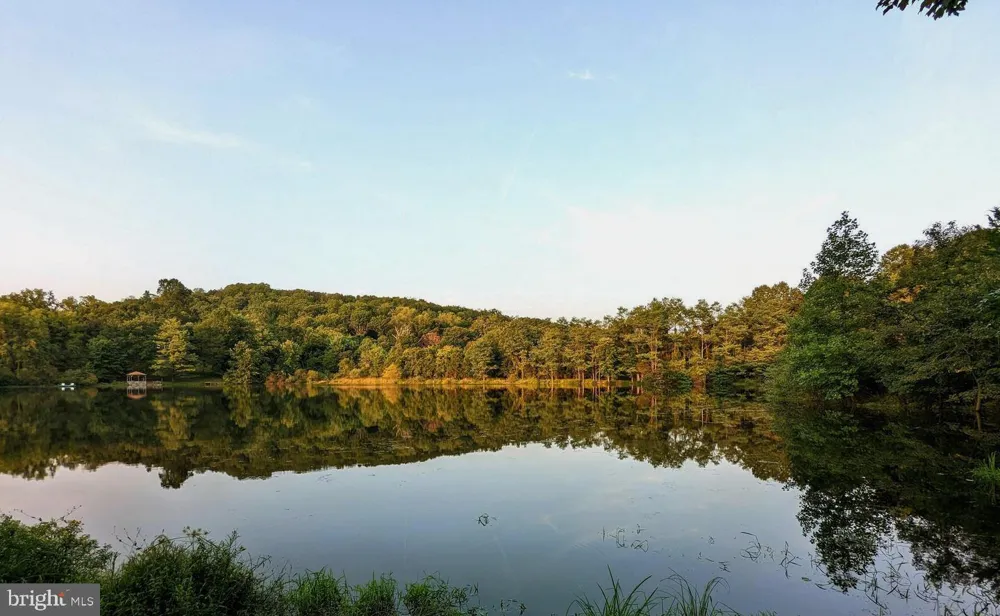5221 MOUNTAIN VIEW DRIVE Broad Run, VA 20137