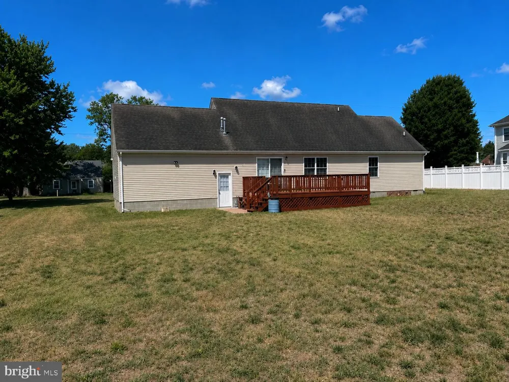 631 E MAIN STREET Fruitland, MD 21826