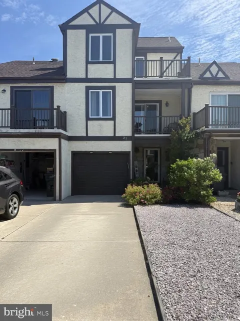 21 BRAMBLE DRIVE