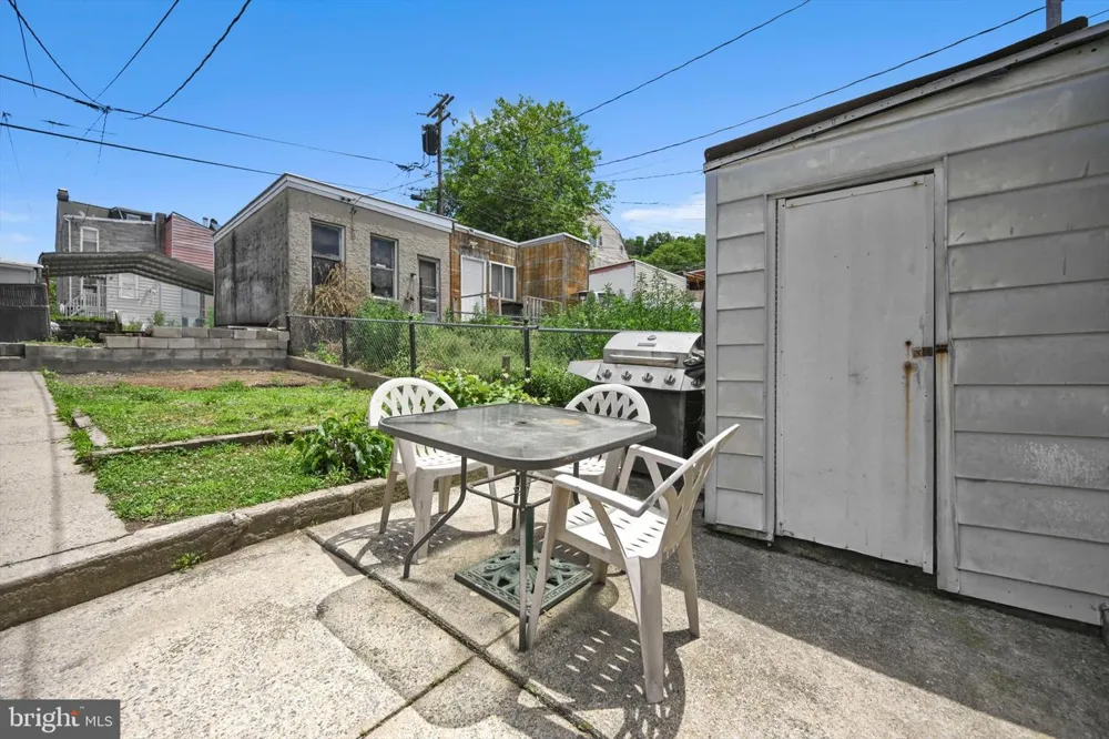 617 S 10TH STREET Reading, PA 19602