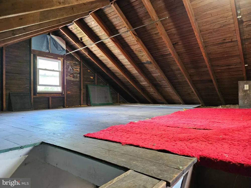 602 E GRANT AVENUE Altoona, PA 16602