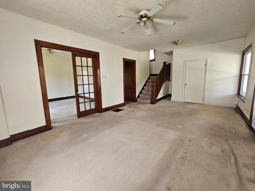 602 E GRANT AVENUE Altoona, PA 16602