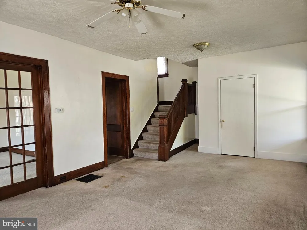 602 E GRANT AVENUE Altoona, PA 16602