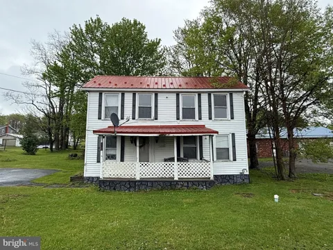 132 OAK STREET