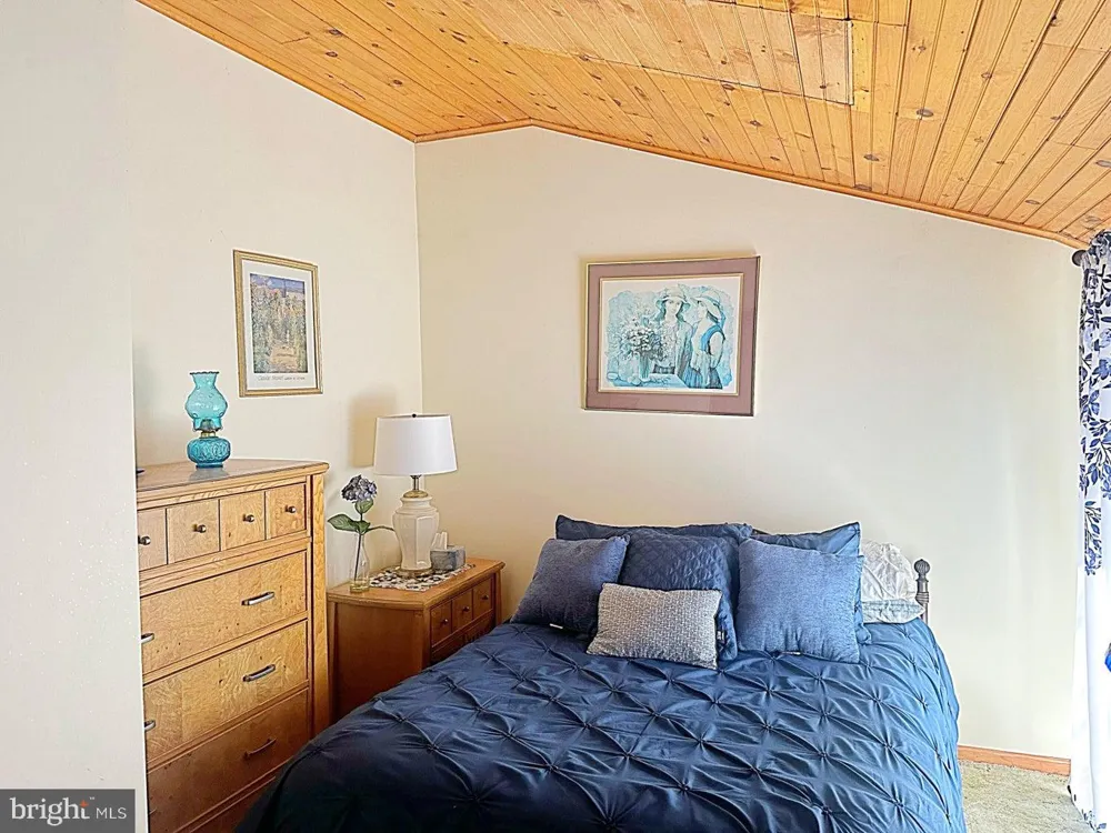134 WYALUSING DRIVE Pocono Lake, PA 18347
