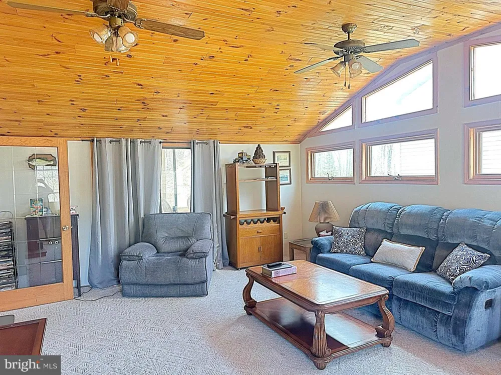 134 WYALUSING DRIVE Pocono Lake, PA 18347