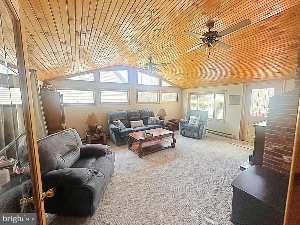 134 WYALUSING DRIVE Pocono Lake, PA 18347