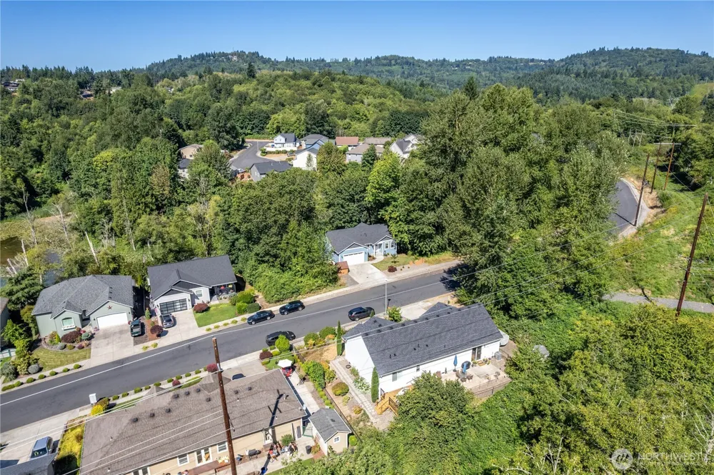 175 Shoreview Drive Kelso, WA 98626
