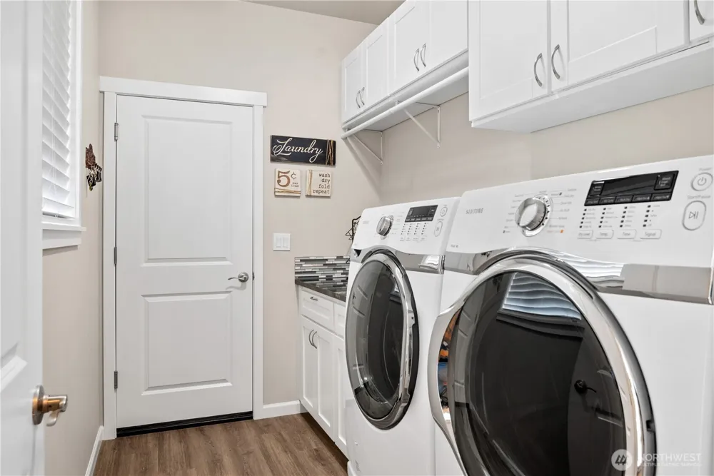 175 Shoreview Drive Kelso, WA 98626