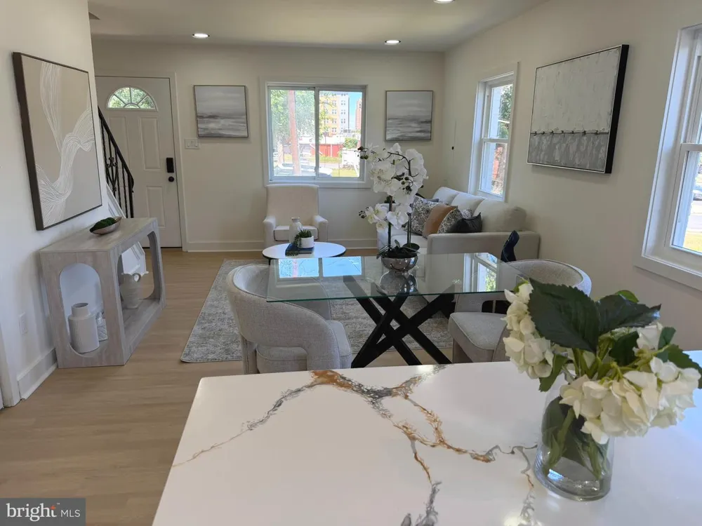 5805 BLAINE DRIVE Alexandria, VA 22303