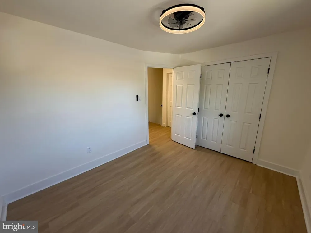 5805 BLAINE DRIVE Alexandria, VA 22303