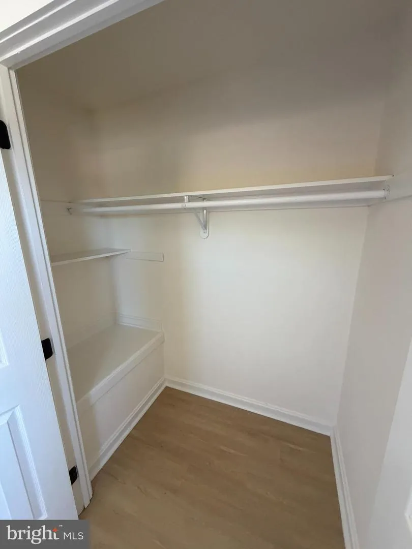5805 BLAINE DRIVE Alexandria, VA 22303