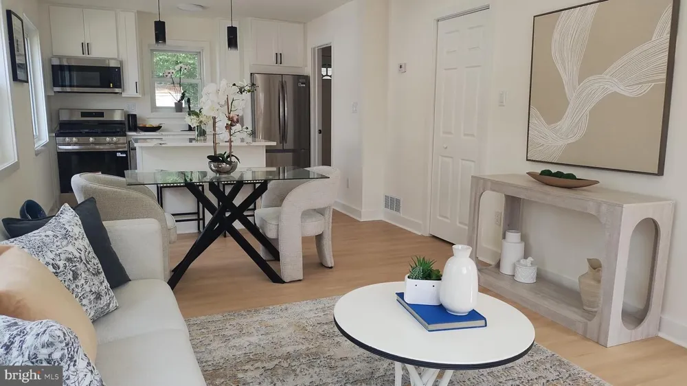 5805 BLAINE DRIVE Alexandria, VA 22303