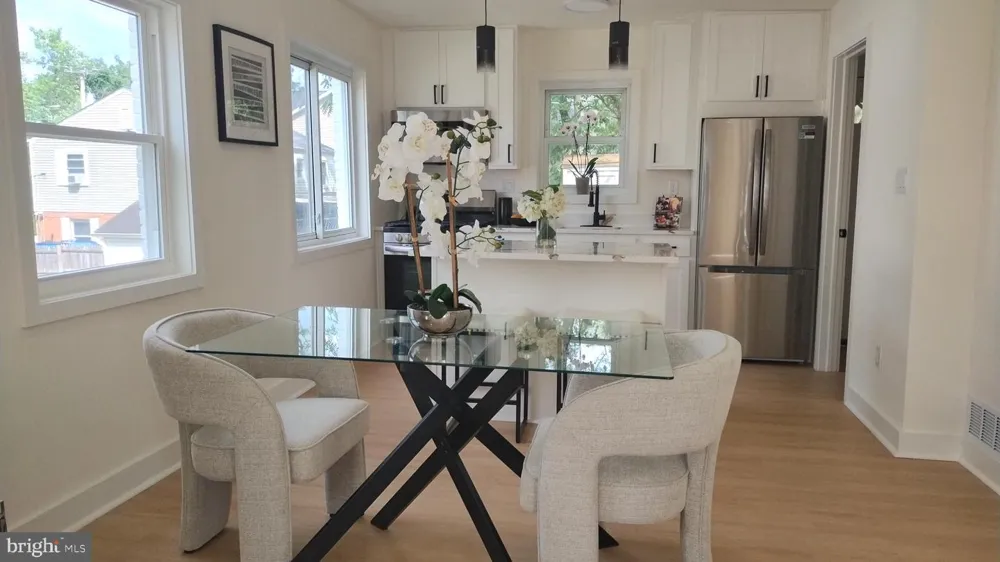 5805 BLAINE DRIVE Alexandria, VA 22303