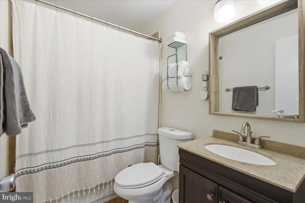 1116 IAGO AVENUE Capitol Heights, MD 20743