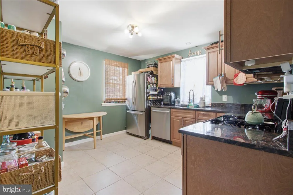 1116 IAGO AVENUE Capitol Heights, MD 20743