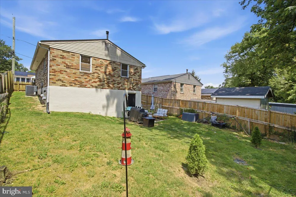 1116 IAGO AVENUE Capitol Heights, MD 20743