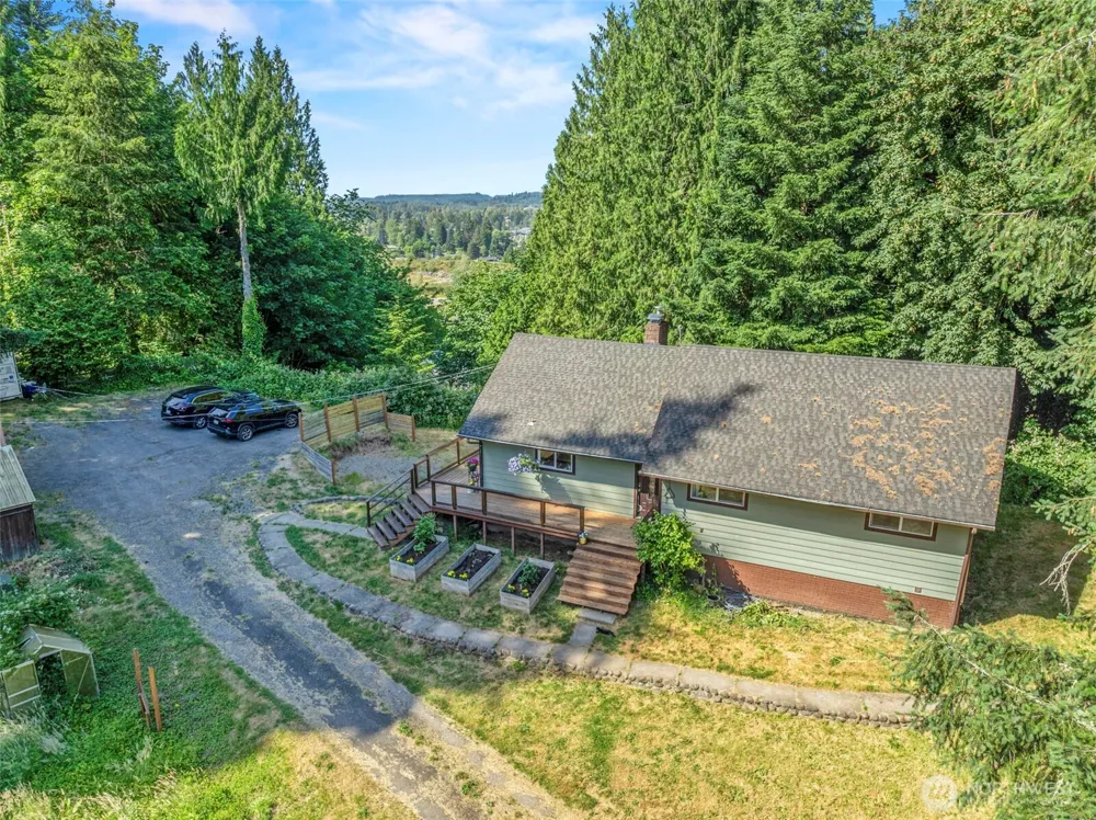4212 Westside Highway Castle Rock, WA 98611