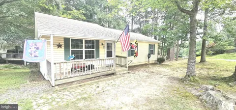 673 GRENADA LANE