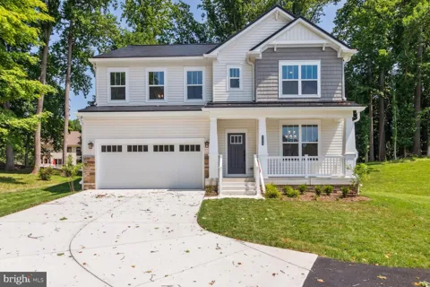 4015 FARMDALE ROAD