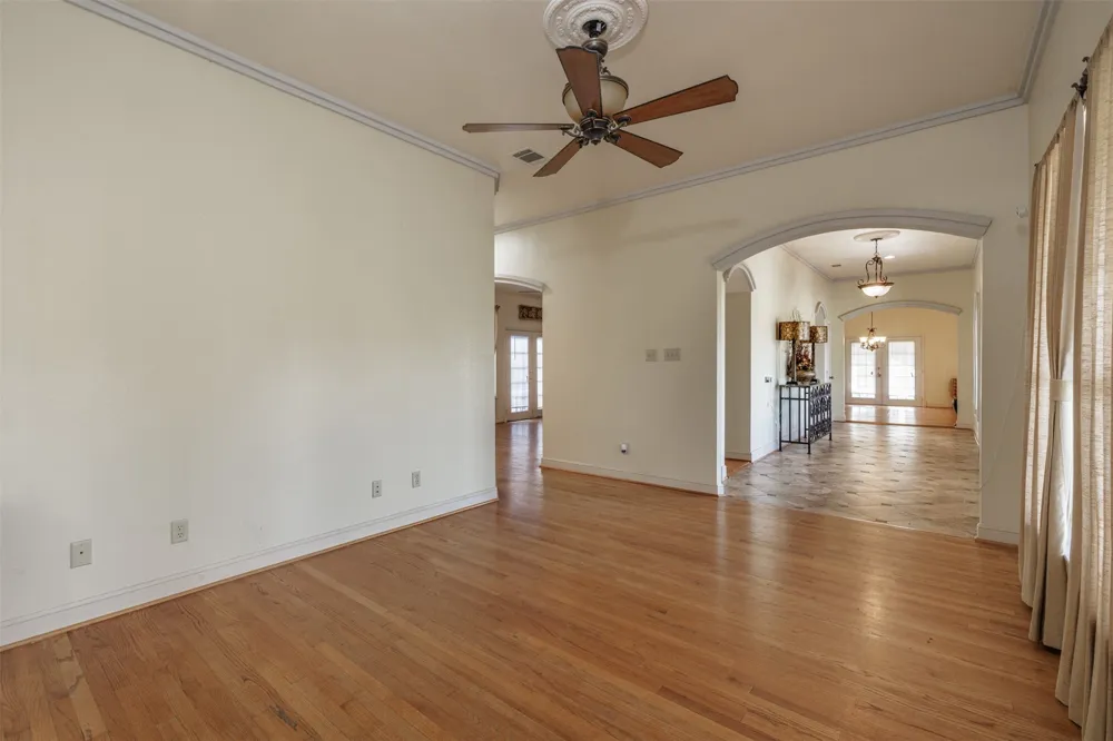 4699 County Road 1600 Alba, TX 75410
