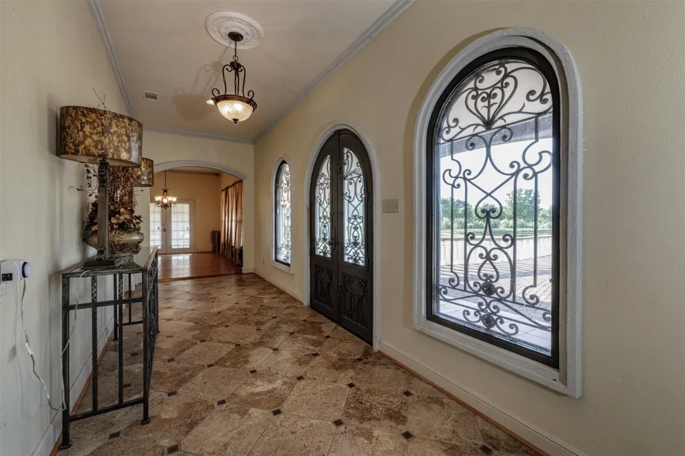 4699 County Road 1600 Alba, TX 75410