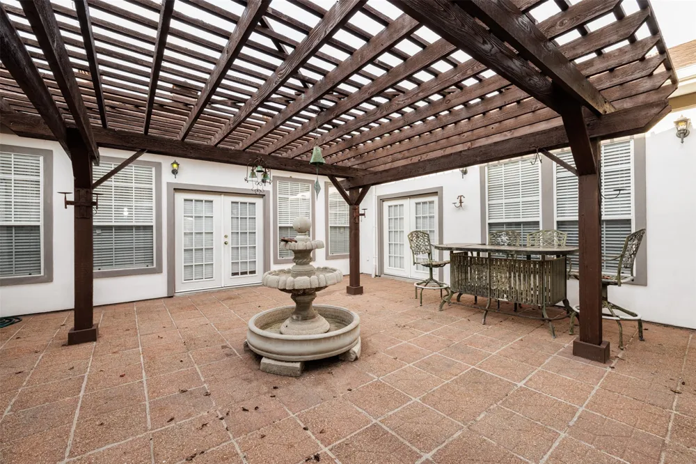 4699 County Road 1600 Alba, TX 75410