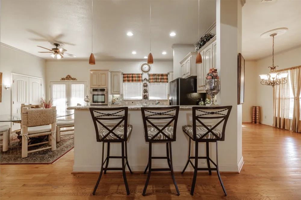 4699 County Road 1600 Alba, TX 75410